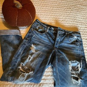 American Eagle Tomgirl jeans